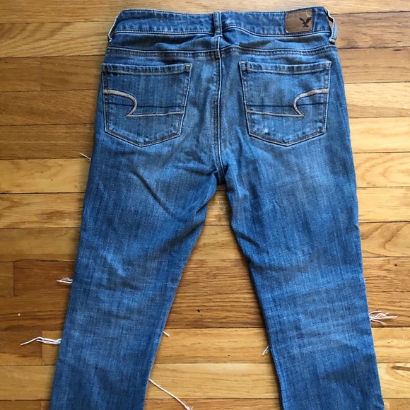 American Eagle Outfitters Ripped Boyfriend Jeans - Picture 2 of 3